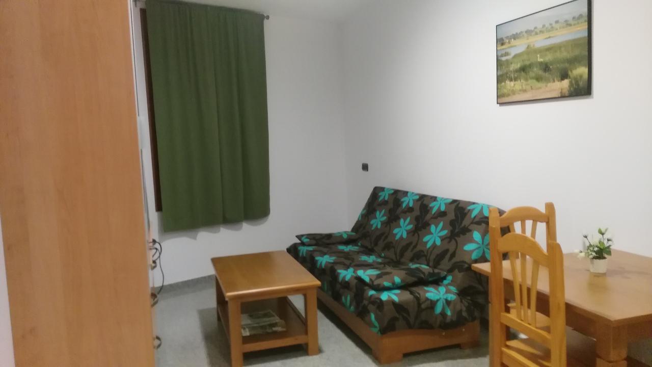 Hotel Albanta Ла-Лантехуэла Экстерьер фото